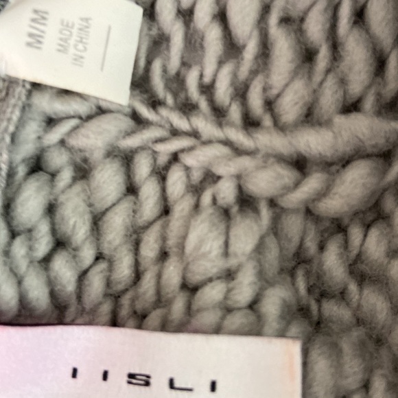 IISLI wool sweater - Picture 2 of 3